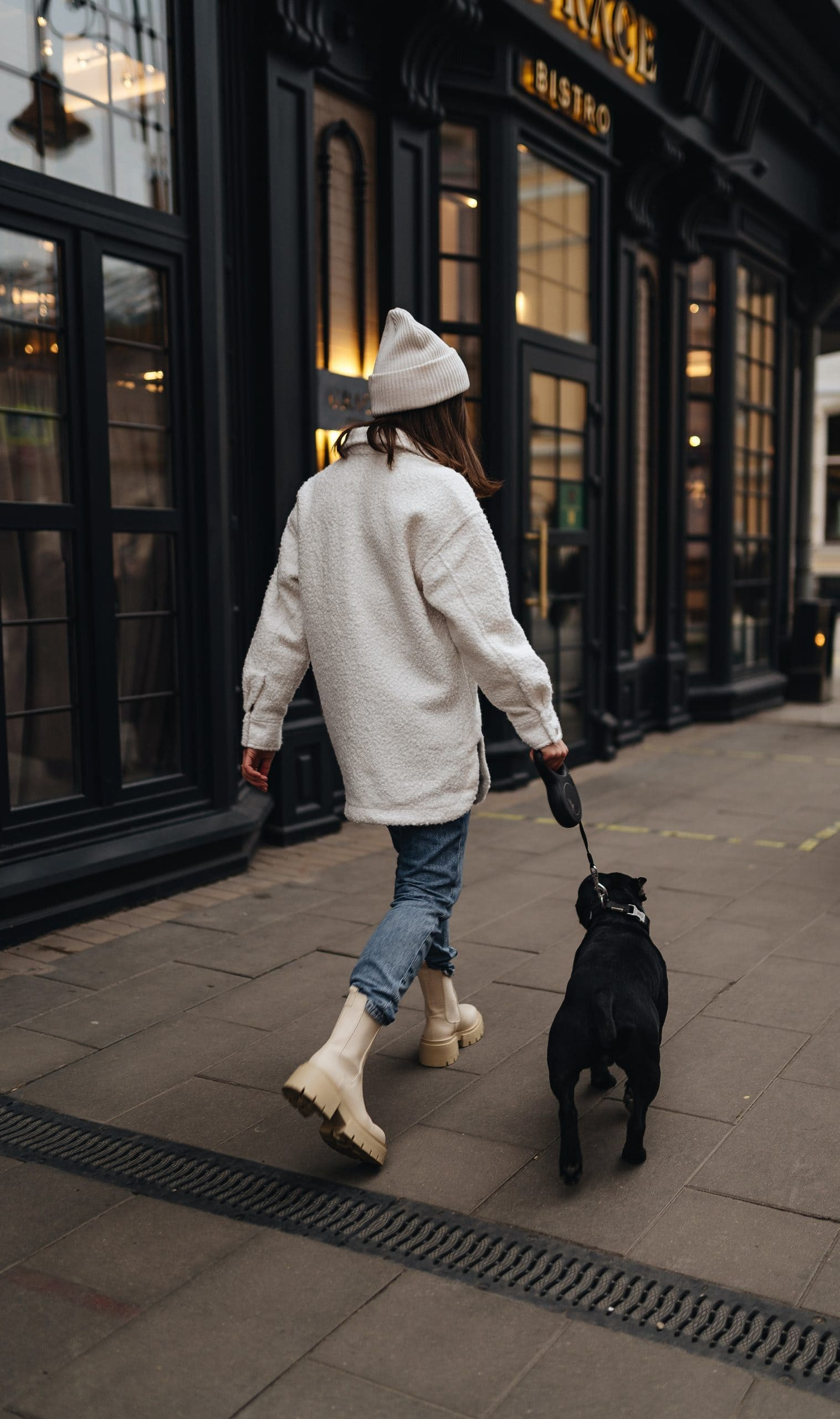 img of How to Wear Chelsea Boots