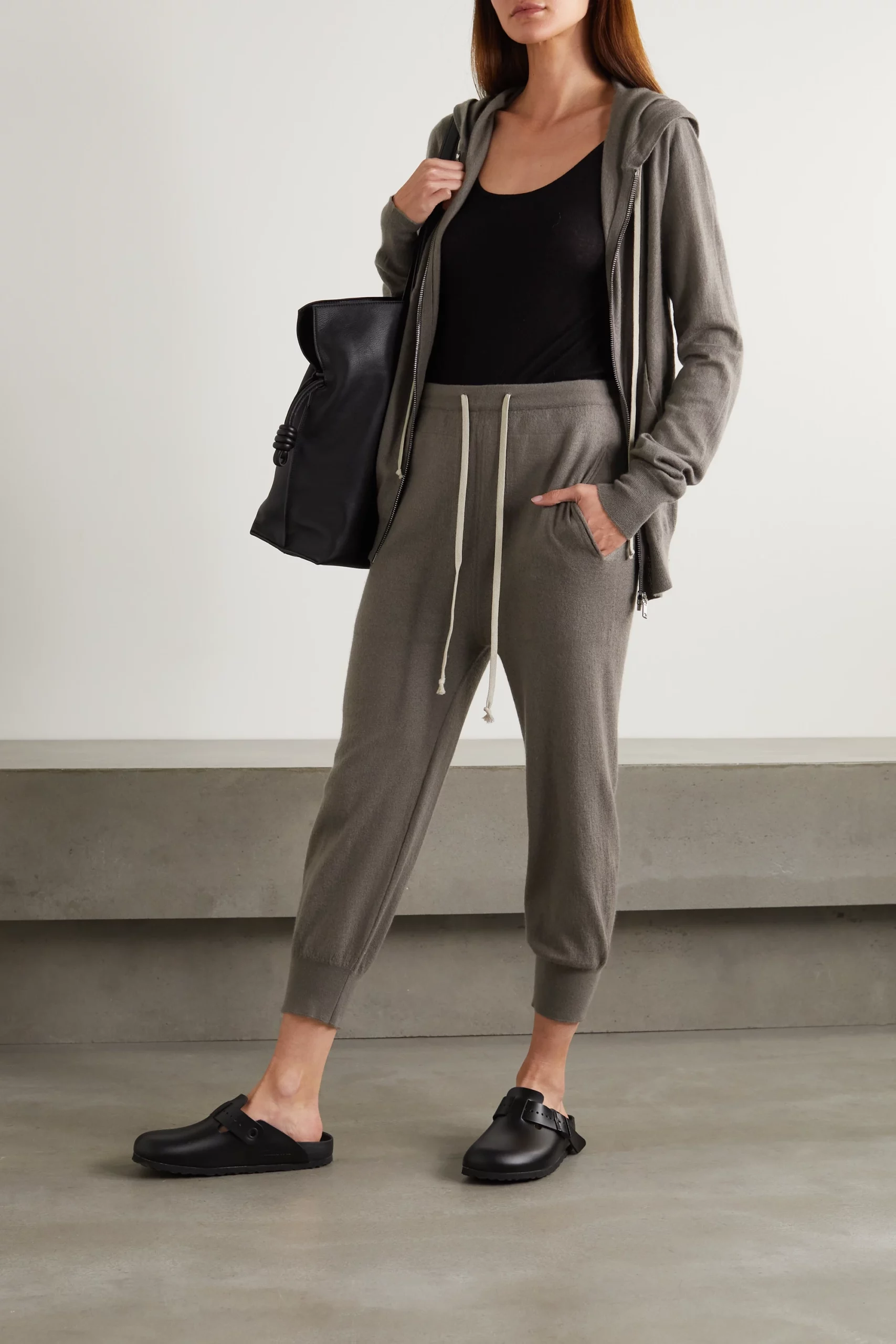 14.-Cashmere-Hoodie-Leather-Slides-scaled.webp