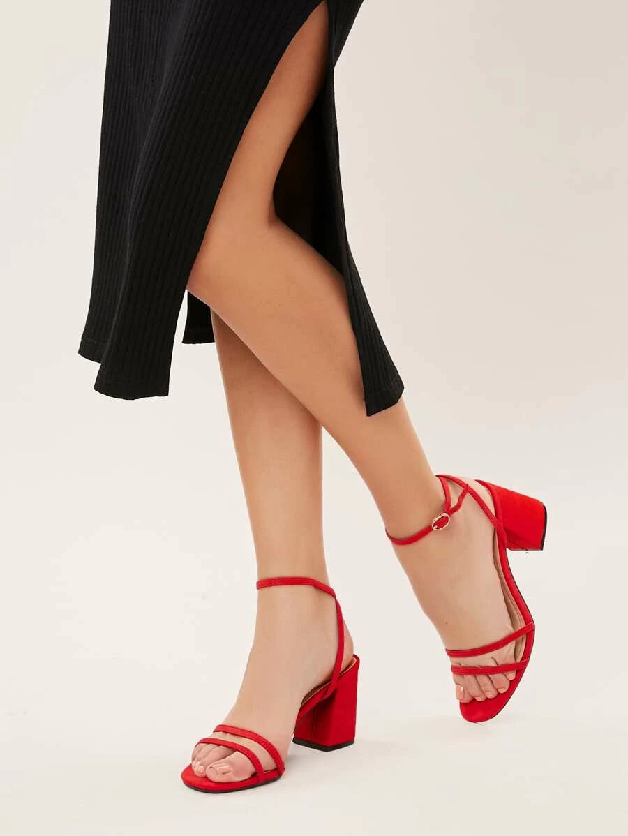 img of 16 Shoes to Wear With a Black Dress