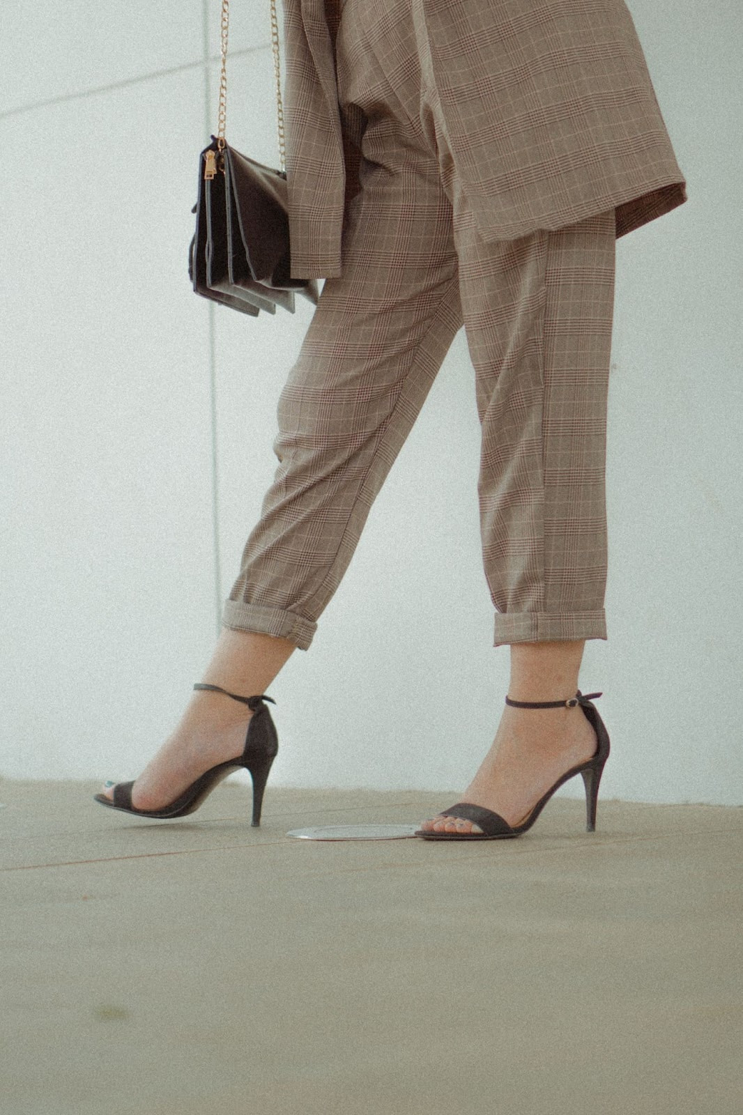 img of Elevate Your Ankle Pants Outfit With These Shoes